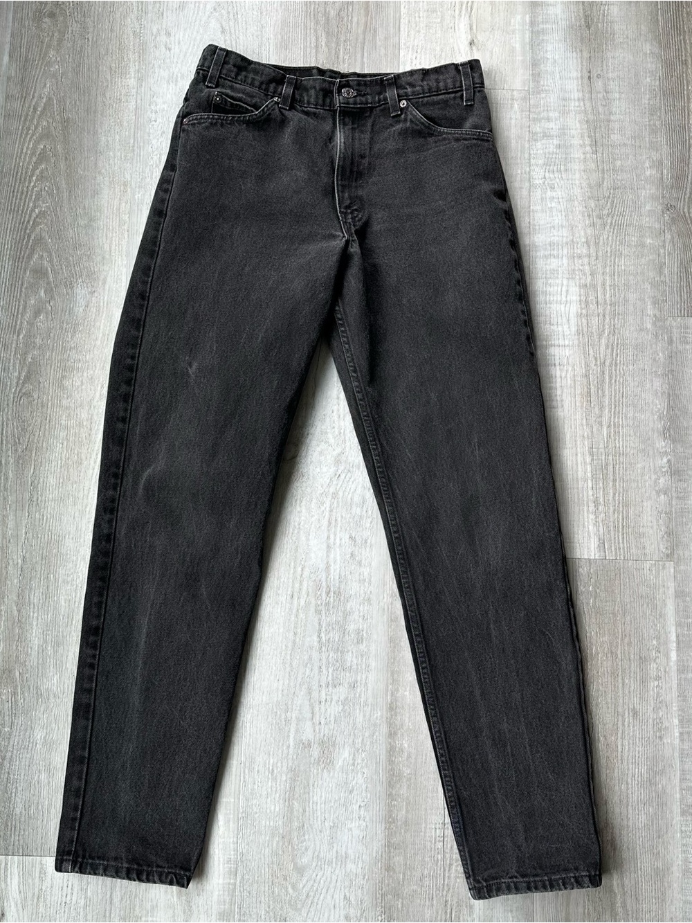 Vintage Levi’s 550 Orange Tab Relaxed Fit Black Jeans Size 33x34 (Fits 31x33)
